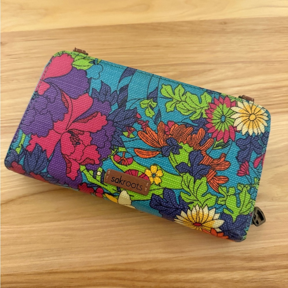 Sakroots‎ Colorful Floral Mini Bag - Picture 4 of 10